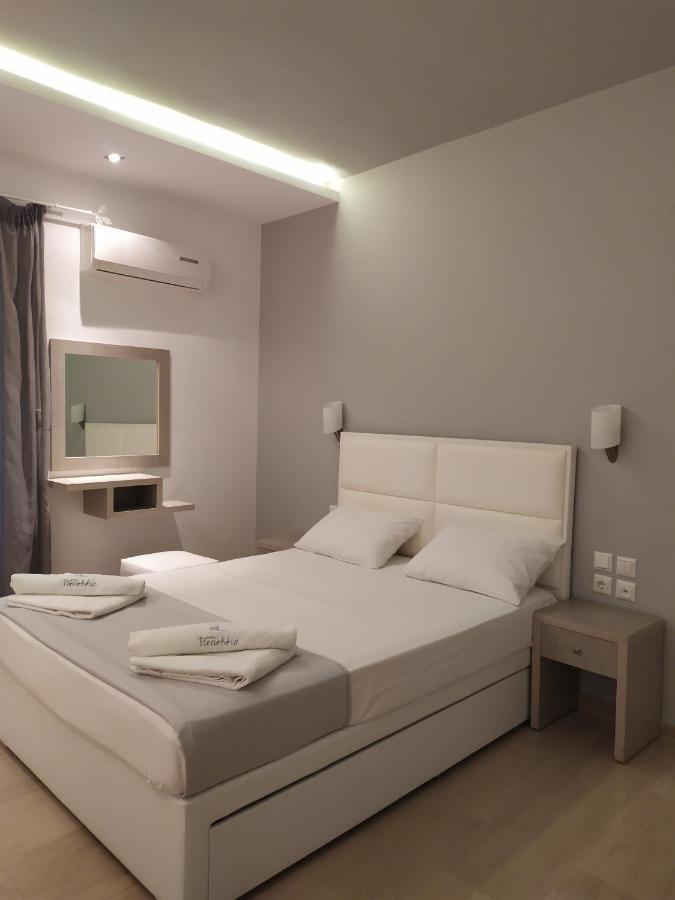Hotel Paraktio Nea Kallikrateia Bagian luar foto