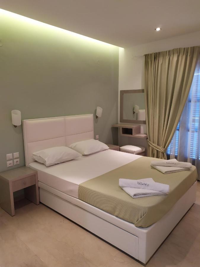 Hotel Paraktio Nea Kallikrateia Bagian luar foto